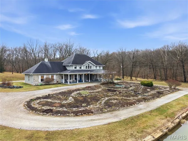 $2,000,000 | 70 East High Point Lane, Columbia, MO 65203