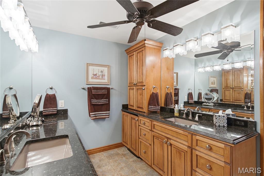 70 East High Point Lane Columbia, MO 65203 - Photo 39 of 99