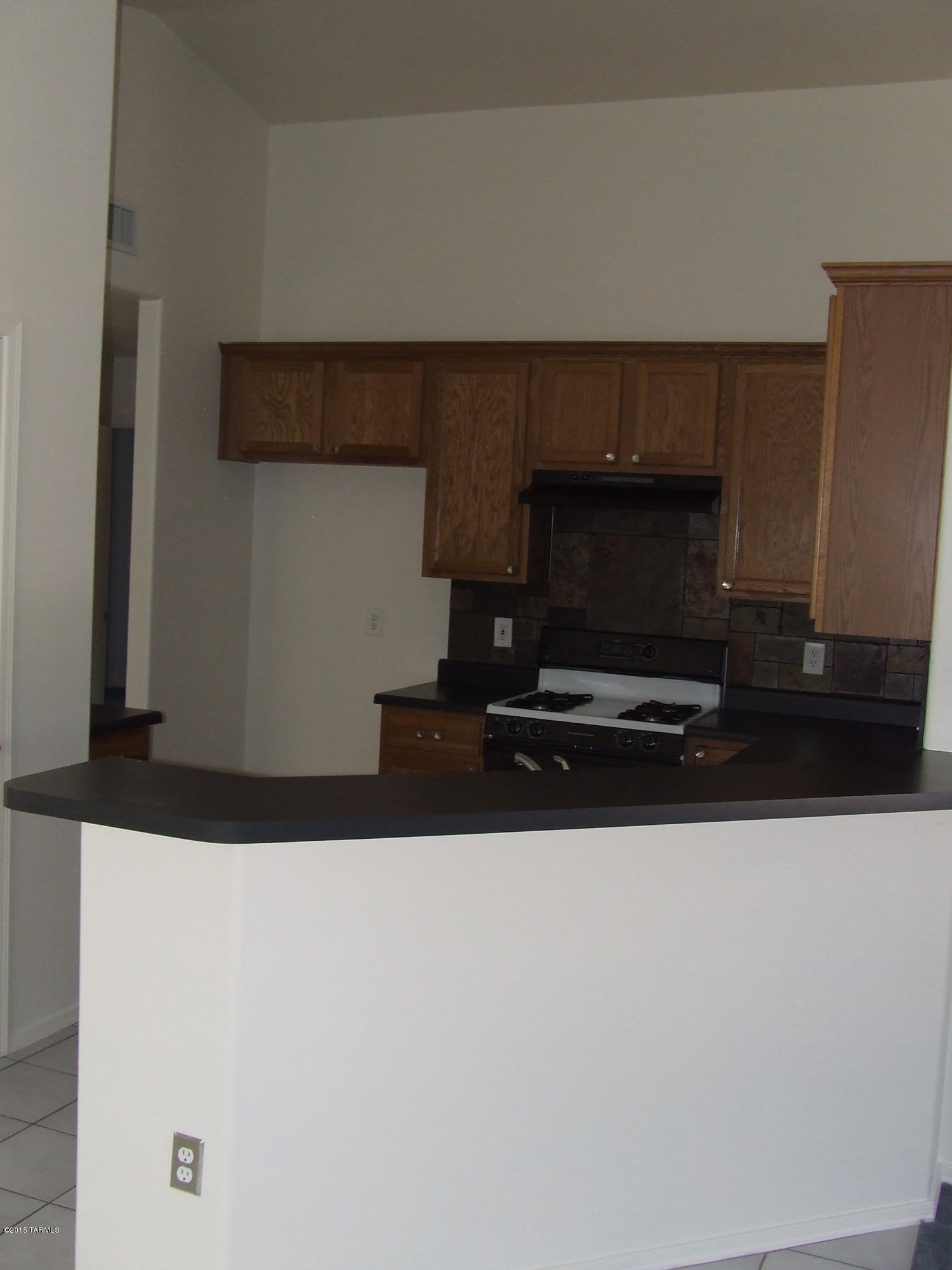 3721 South Sand Springs Road Tucson, AZ 85730 - Photo 8 of 21