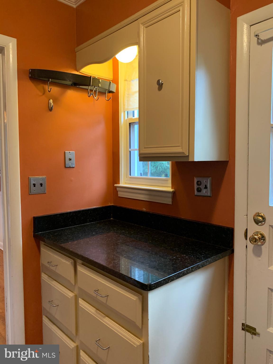 9110 Bradford Road Silver Spring, MD 20901 - Photo 3 of 8