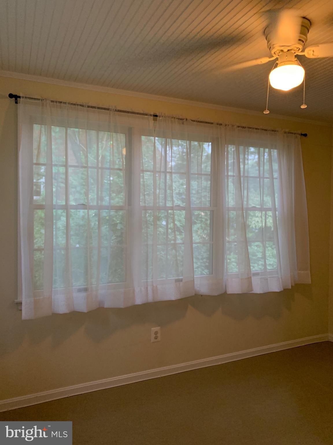 9110 Bradford Road Silver Spring, MD 20901 - Photo 7 of 8