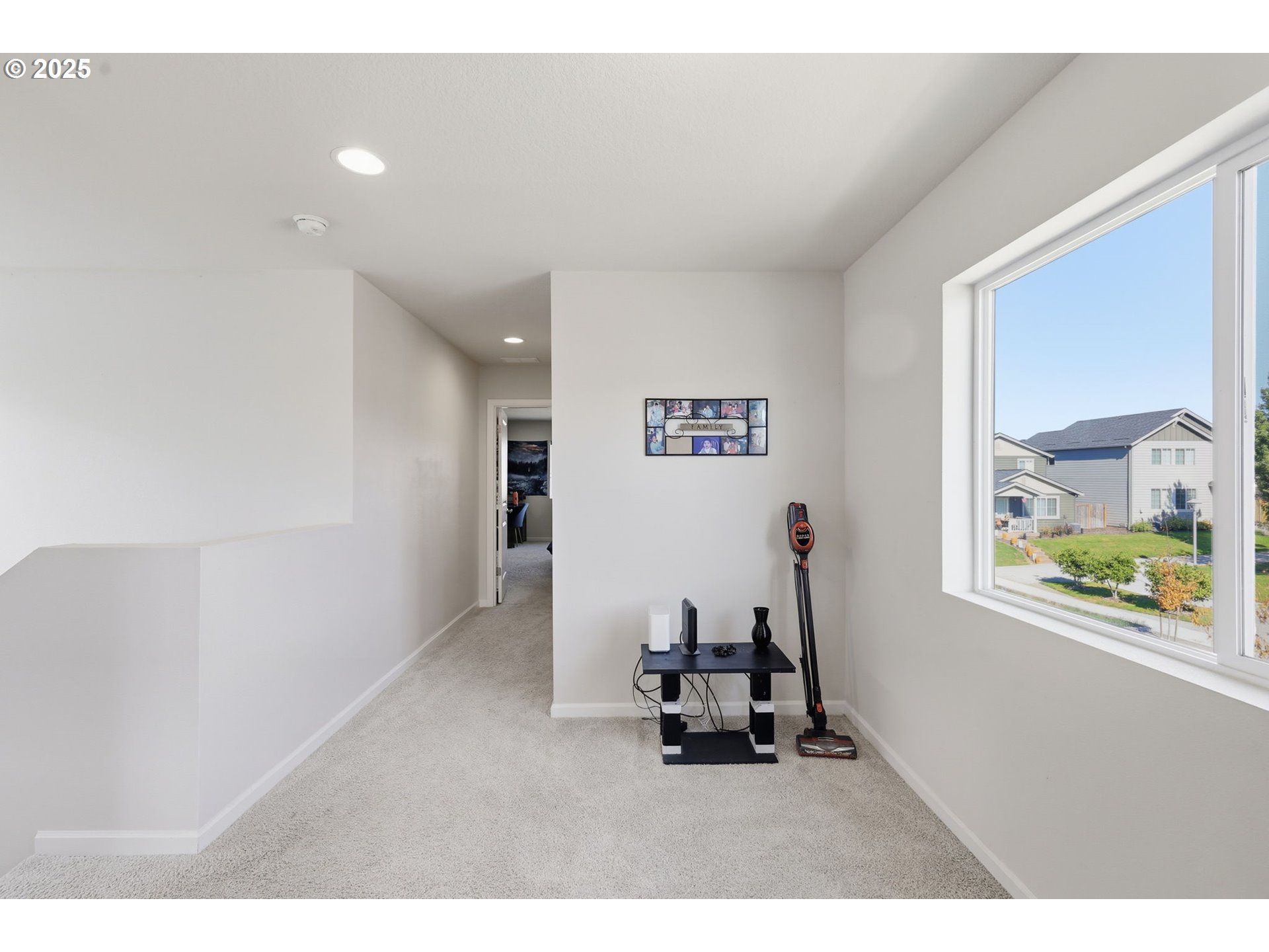 2293 Southeast 15th Alley Gresham, OR 97080 - Photo 8 of 33