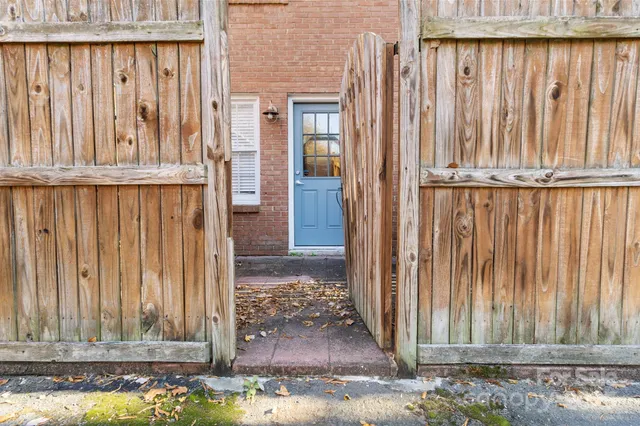 $175,000 | 638 Chipley Avenue, Unit 7, Charlotte, NC 28205