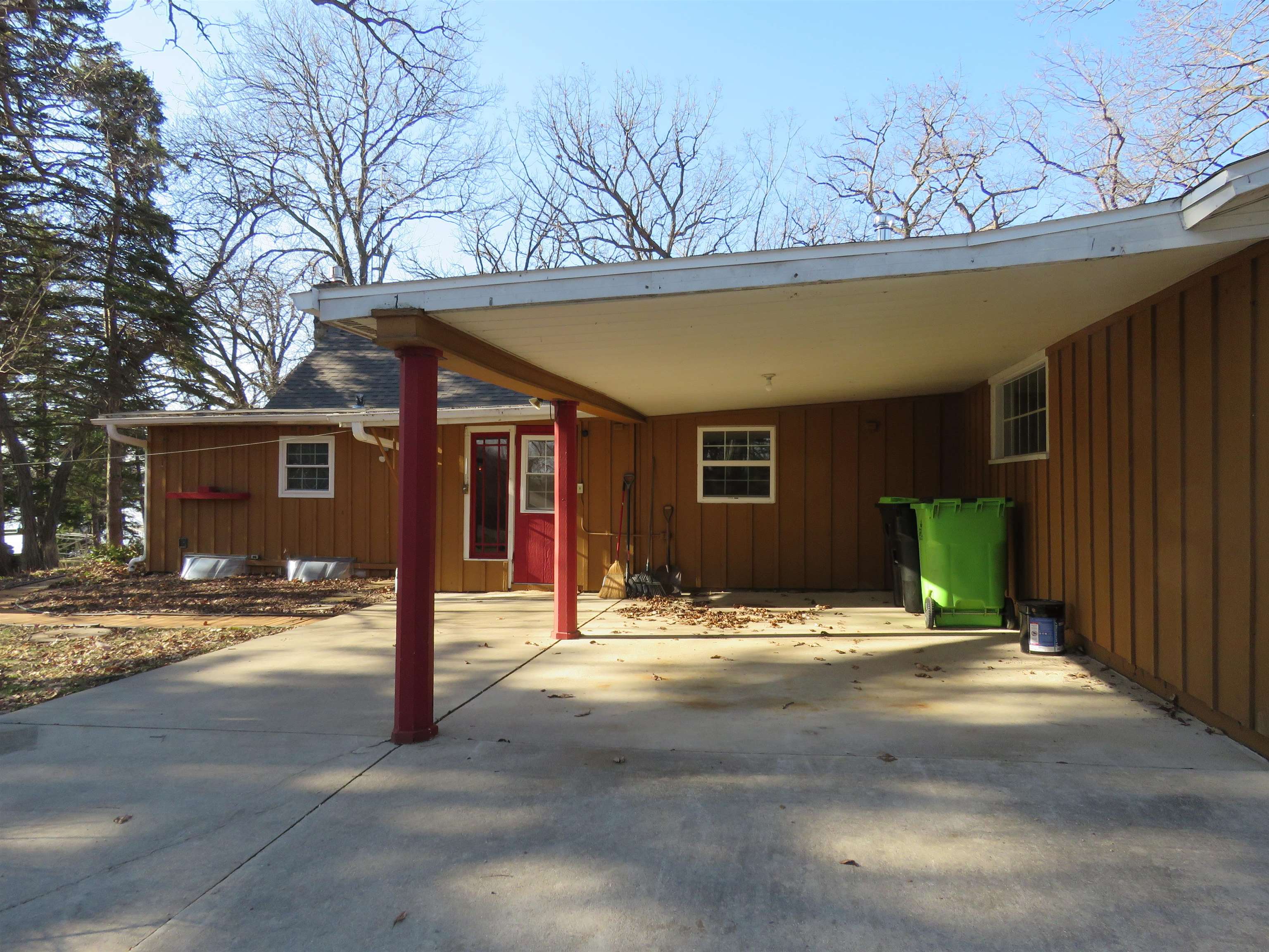 W9847 Dunn Road Fox Lake, WI 53933 - Photo 5 of 46