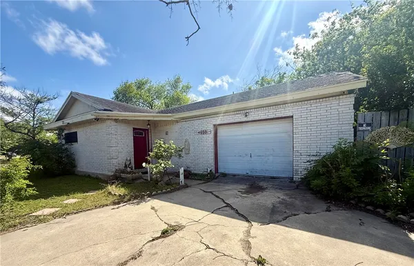 $129,999 | 3659 Santa Fe Street, Corpus Christi, TX 78411