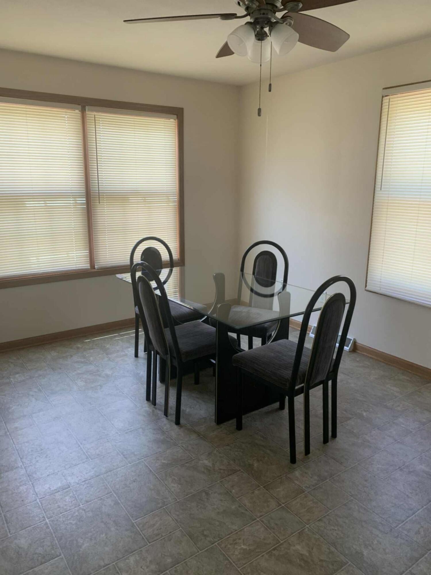 2140 North 27th Street Milwaukee, WI 53208 - Photo 7 of 19 af66441a-4857-4ff7-a2c7-44bdae420a31