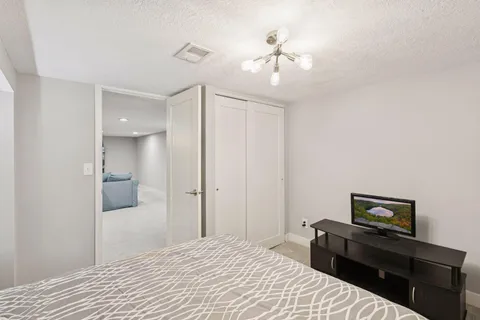 $450,000 | 3525 30th Avenue North, Robbinsdale, MN 55422