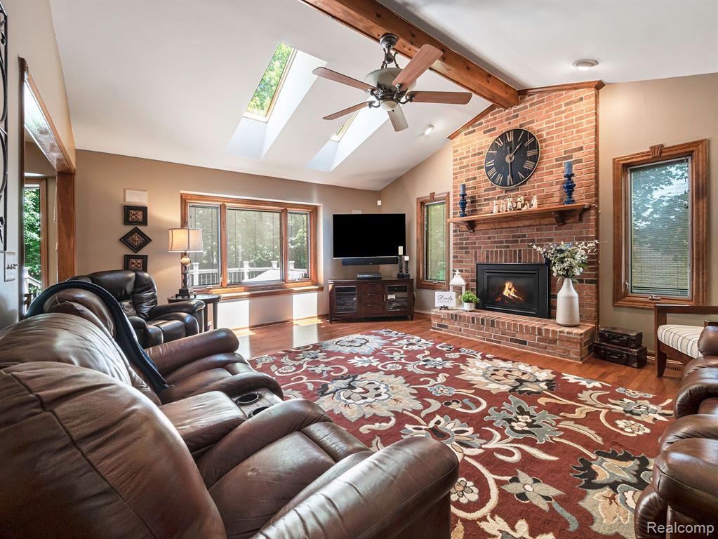 42071 Hunters Ridge Canton, MI 48188 - Photo 8 of 33