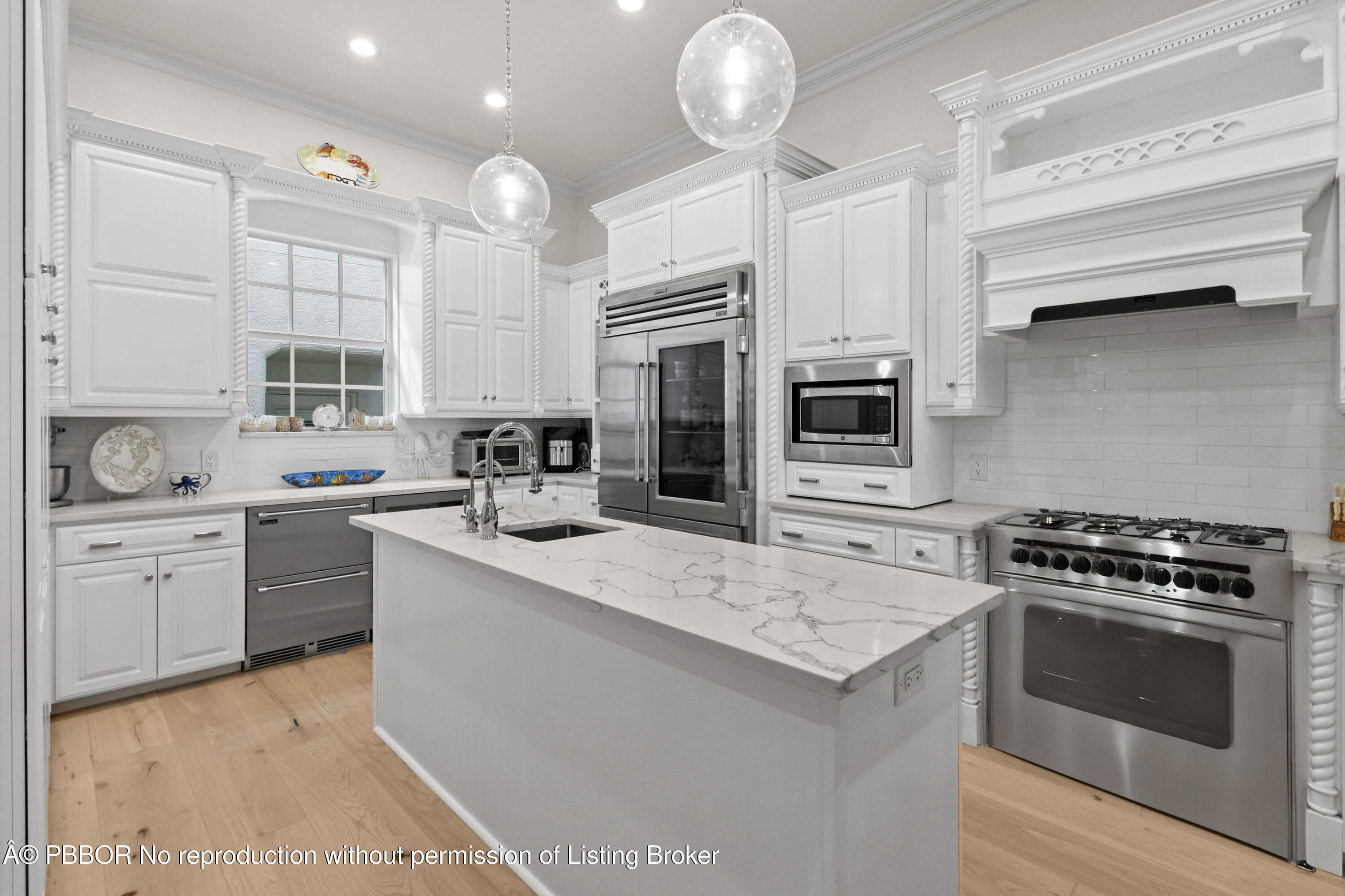 201 Avila Road West Palm Beach, FL 33405 - Photo 16 of 72 201AvilaRd-Oct2025(23)a