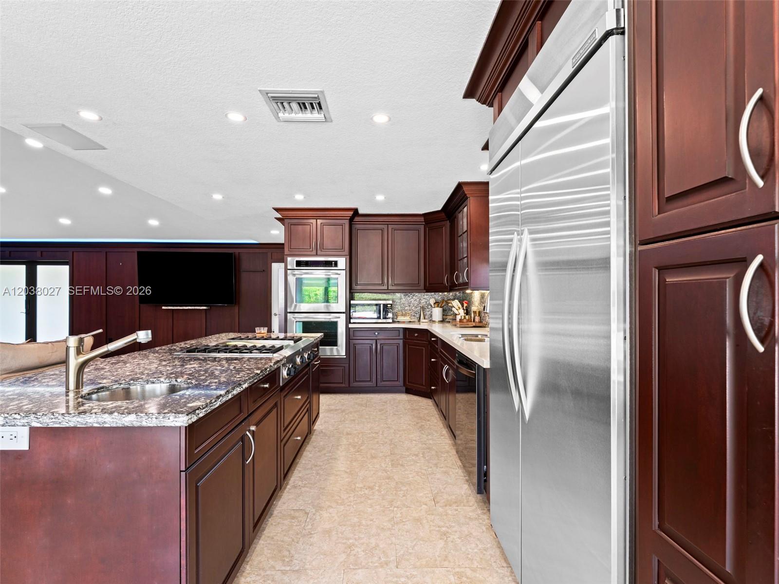 18733 Southwest 293rd Terrace Homestead, FL 33030 - Photo 10 of 55