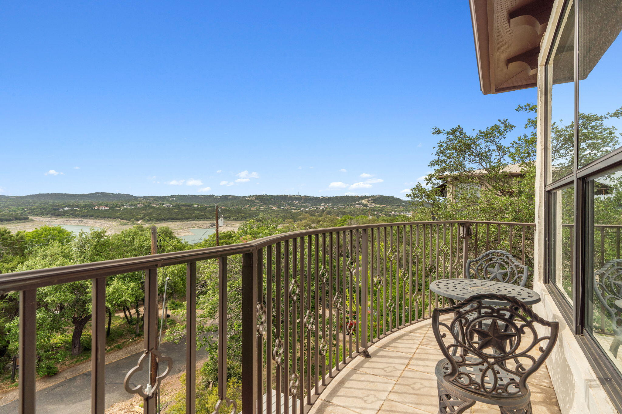 8117 Joy Road Volente, TX 78641 - Photo 7 of 40