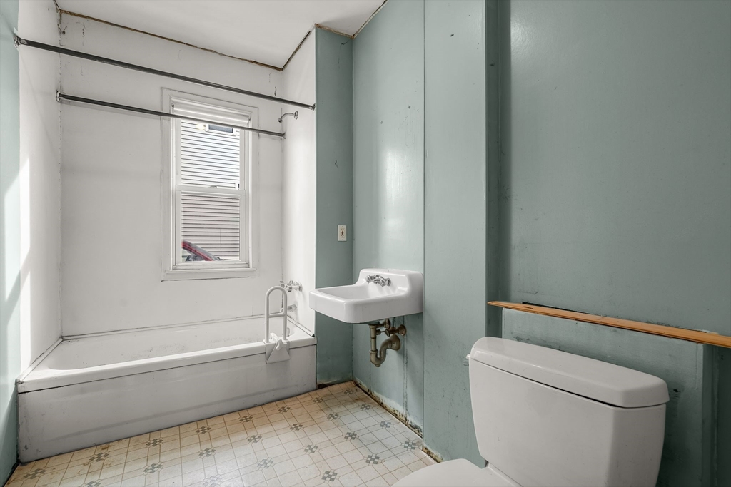 11 Bellevue Road Quincy, MA 02171 - Photo 16 of 31