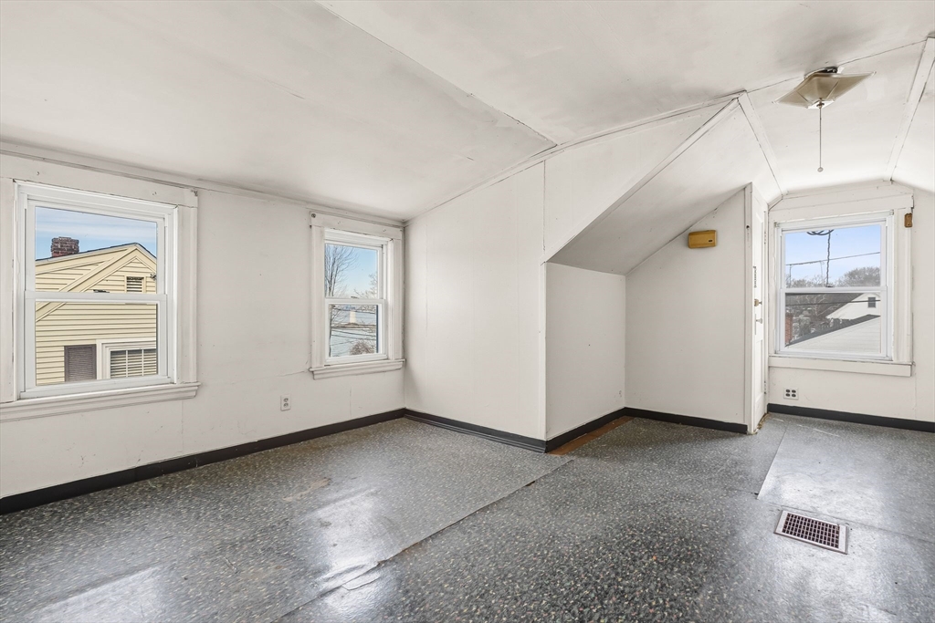 11 Bellevue Road Quincy, MA 02171 - Photo 19 of 31