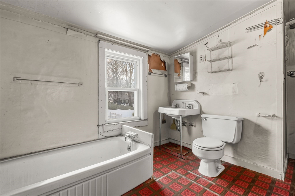 11 Bellevue Road Quincy, MA 02171 - Photo 21 of 31