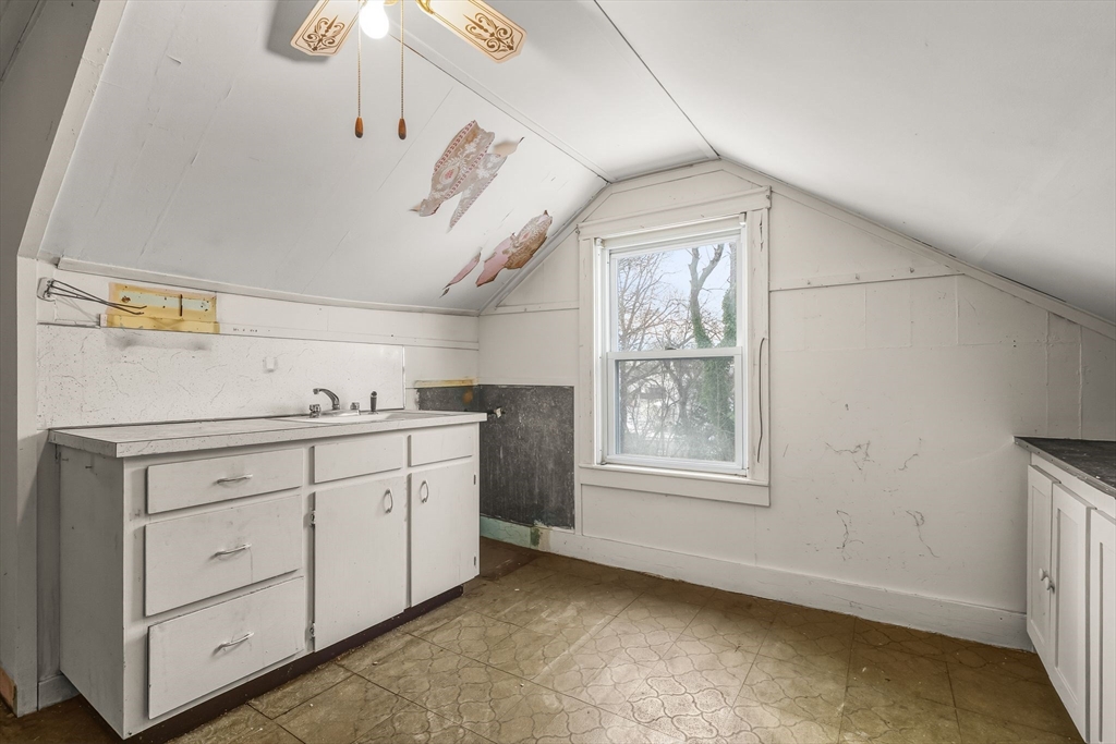 11 Bellevue Road Quincy, MA 02171 - Photo 24 of 31