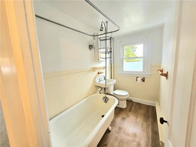 $1,300 | 13 York Avenue, Unit 3, Westerly, RI 02891