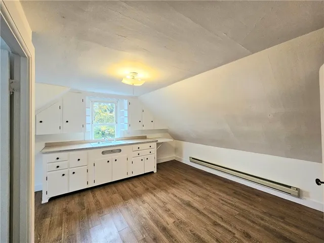 $1,300 | 13 York Avenue, Unit 3, Westerly, RI 02891