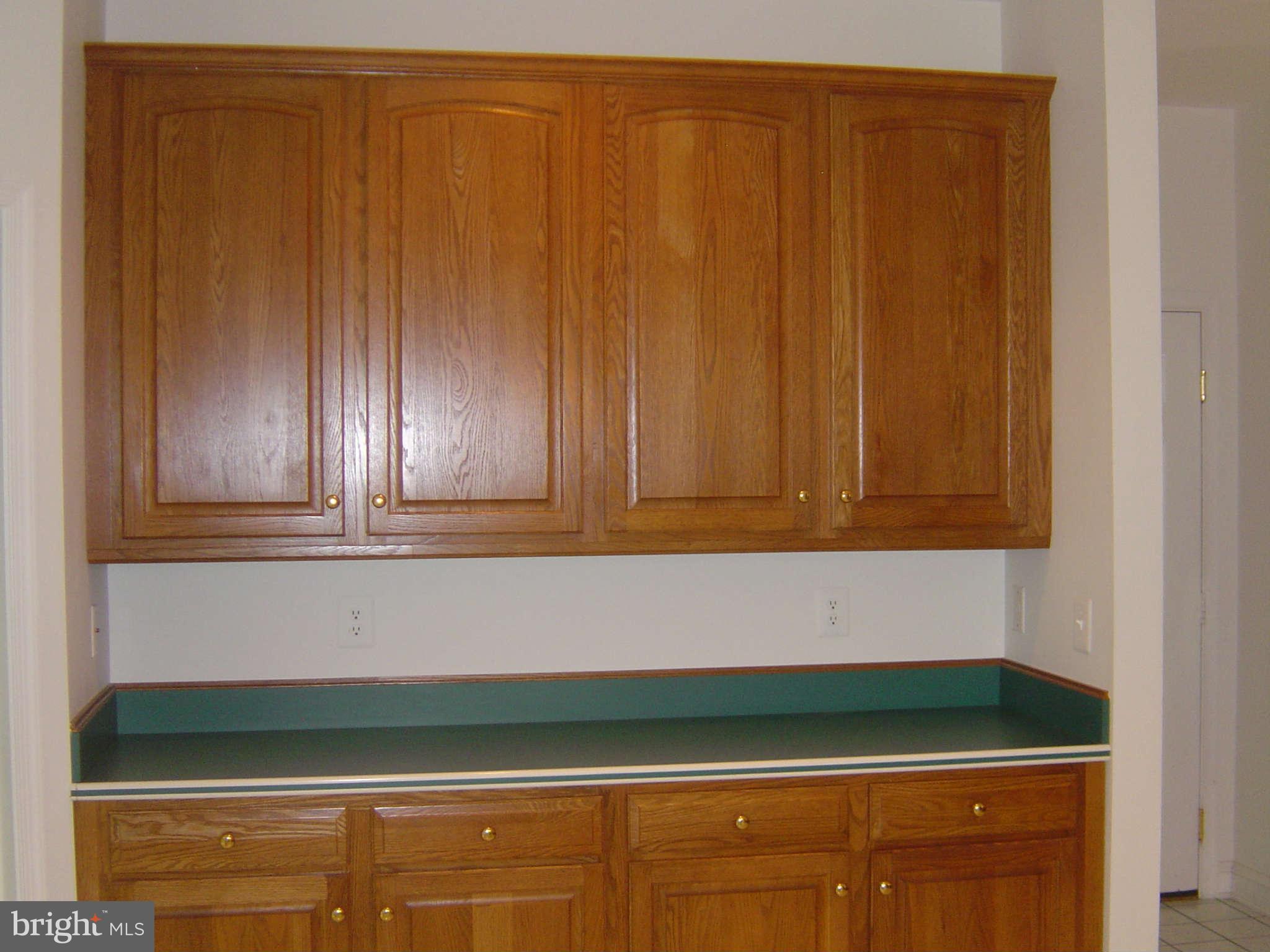 2713 Howard Grove Road Davidsonville, MD 21035 - Photo 11 of 30 Kitchen