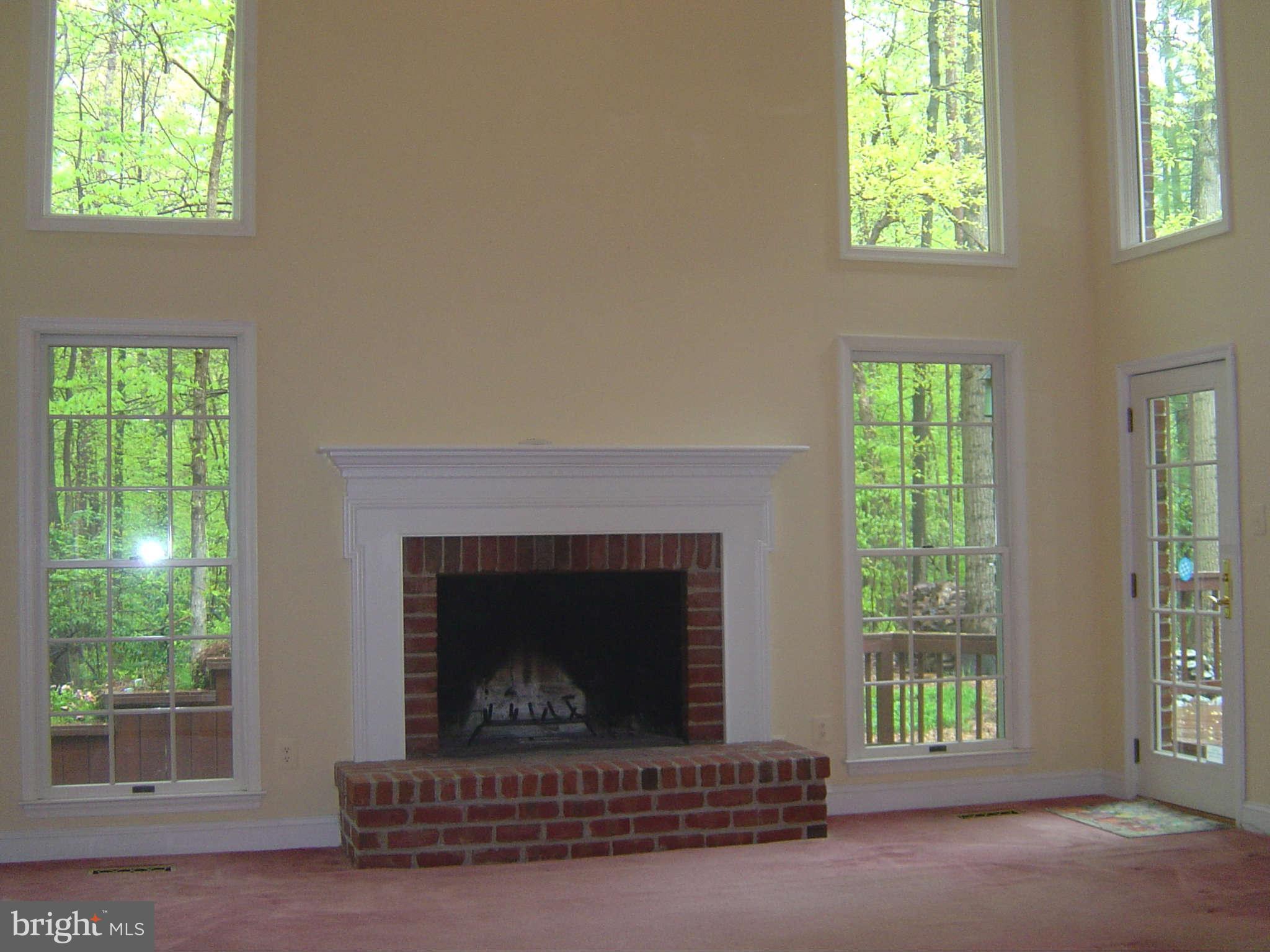 2713 Howard Grove Road Davidsonville, MD 21035 - Photo 16 of 30 Family Room