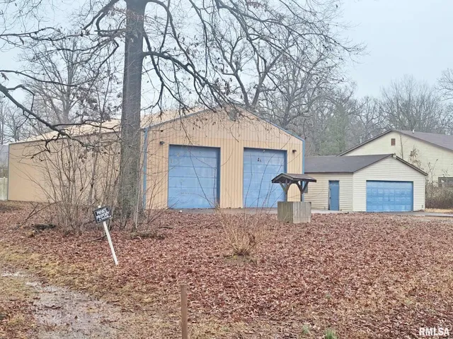 $79,900 | 15 Southland Drive, Metropolis, IL 62960