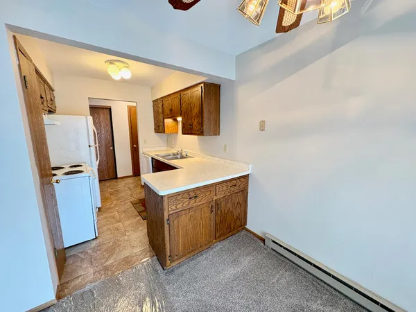 $314,900 | 300 Foxwood Drive, Unit 160, Waterford, WI 53185