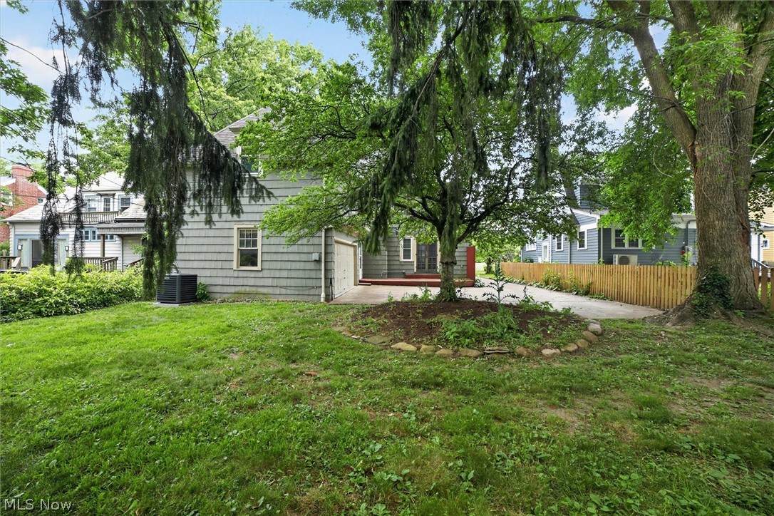 3008 Warrington Road Shaker Heights, OH 44120 - Photo 7 of 47