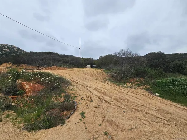 $375,000 | 6465 Rainbow Heights Road, Fallbrook, CA 92028