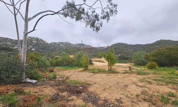 $375,000 | 6465 Rainbow Heights Road, Fallbrook, CA 92028
