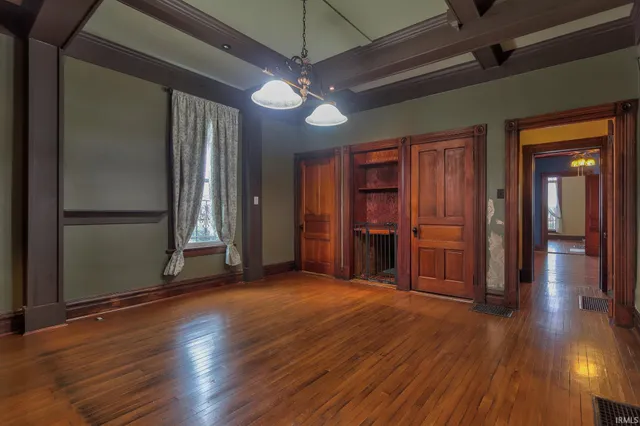 $265,500 | 529 Herndon Drive, Evansville, IN 47711