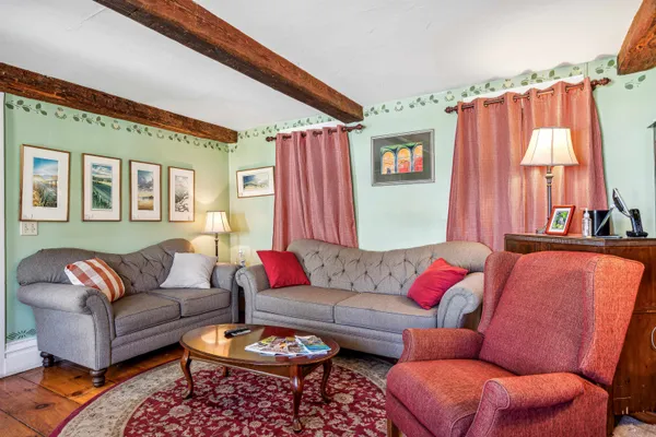 $2,995,000 | 9 Main Street, Lyme, NH 03768