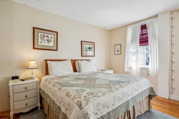 $2,995,000 | 9 Main Street, Lyme, NH 03768