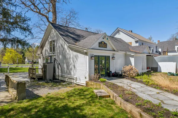 $2,995,000 | 9 Main Street, Lyme, NH 03768