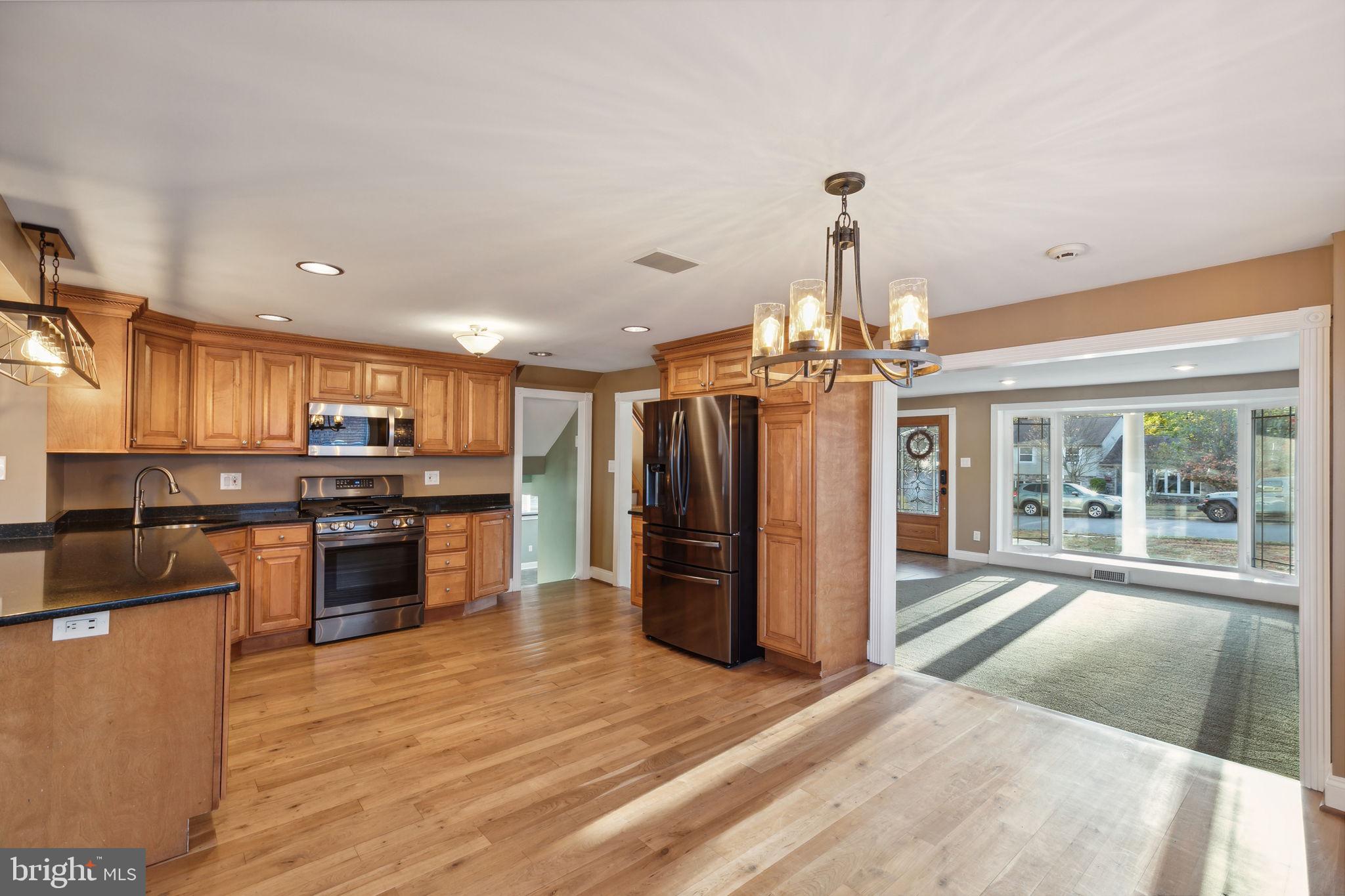 337 Lewis Road Springfield, PA 19064 - Photo 9 of 68