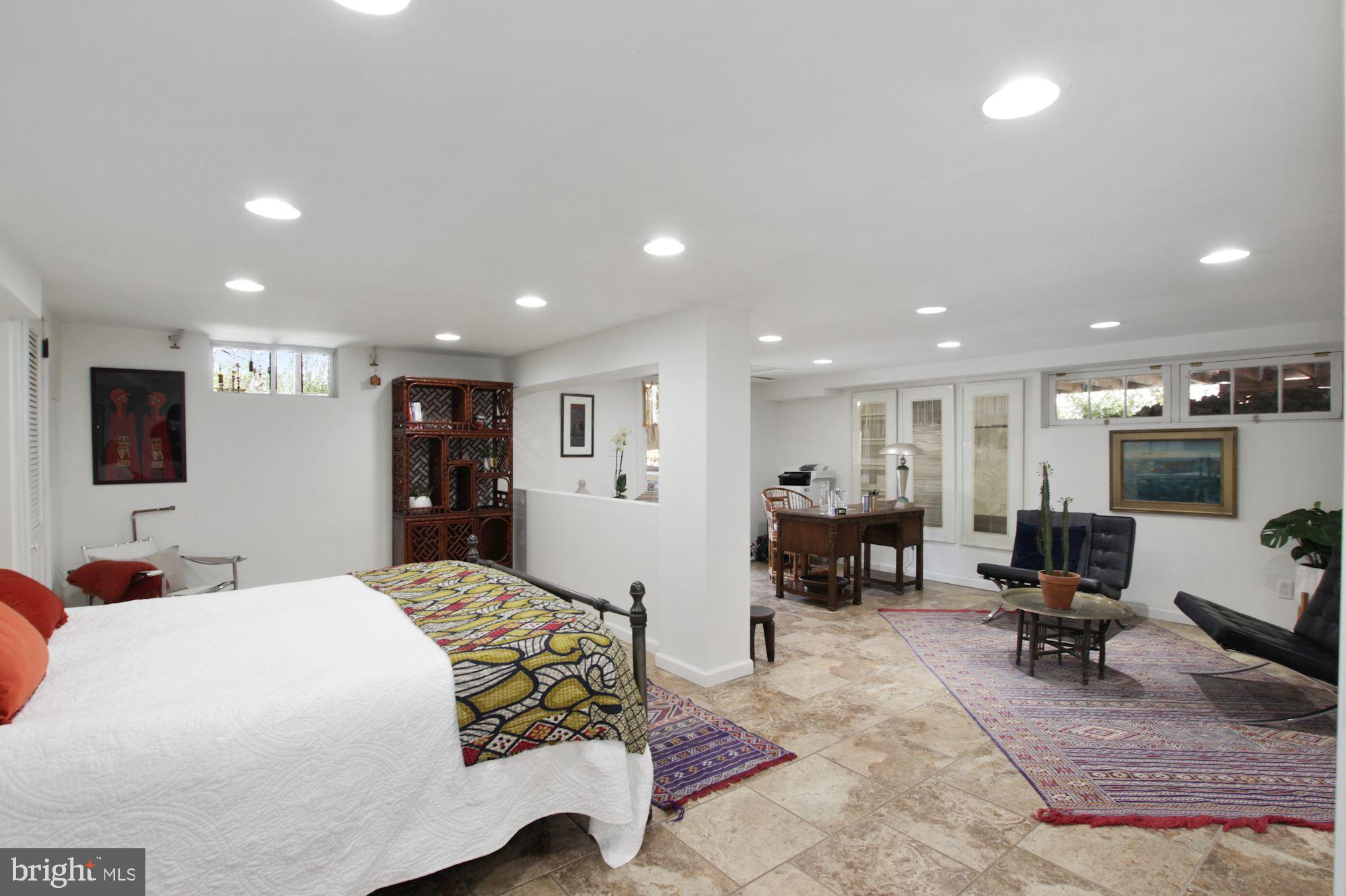 307 Franklin Avenue Silver Spring, MD 20901 - Photo 21 of 42 Gallery Image 21