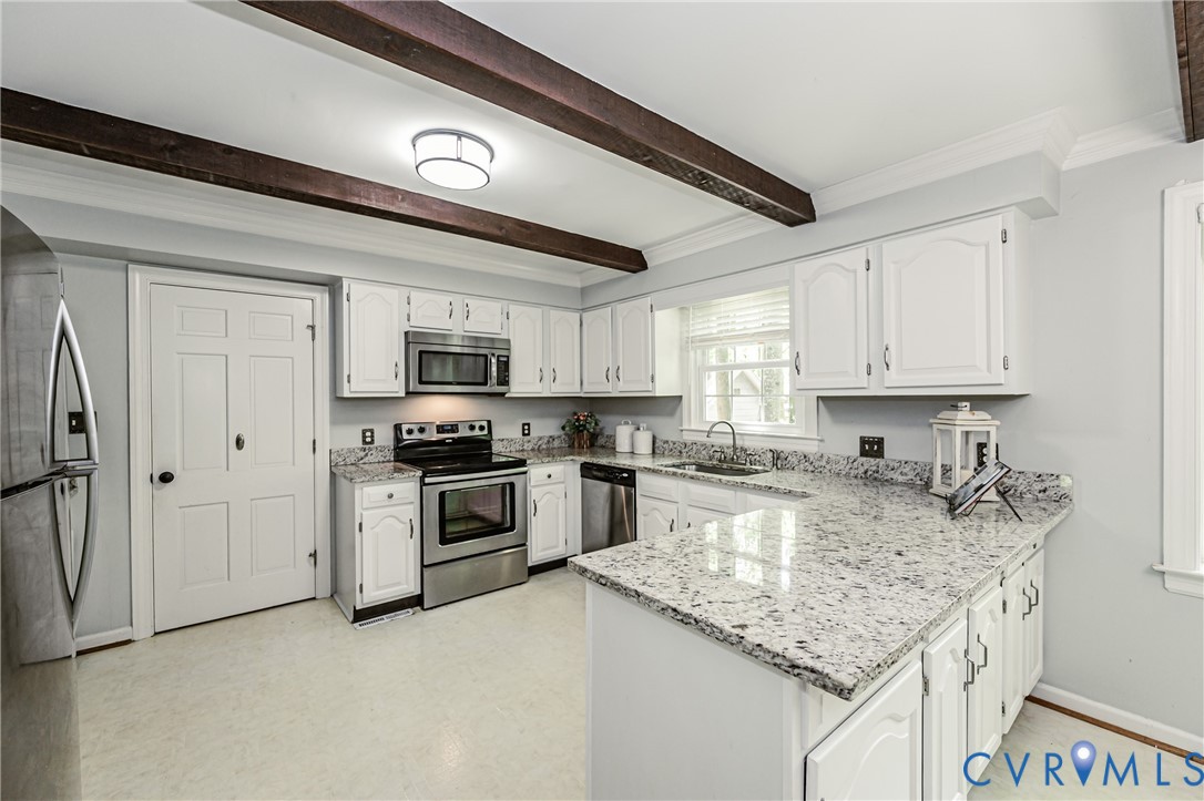 13907 Stoney Ridge Court Midlothian, VA 23112 - Photo 13 of 51 Gallery Image 13