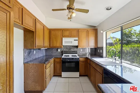 $815,000 | 4362 Milpas Street, Camarillo, CA 93012