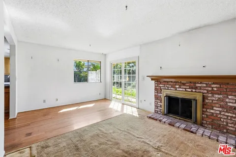 $815,000 | 4362 Milpas Street, Camarillo, CA 93012