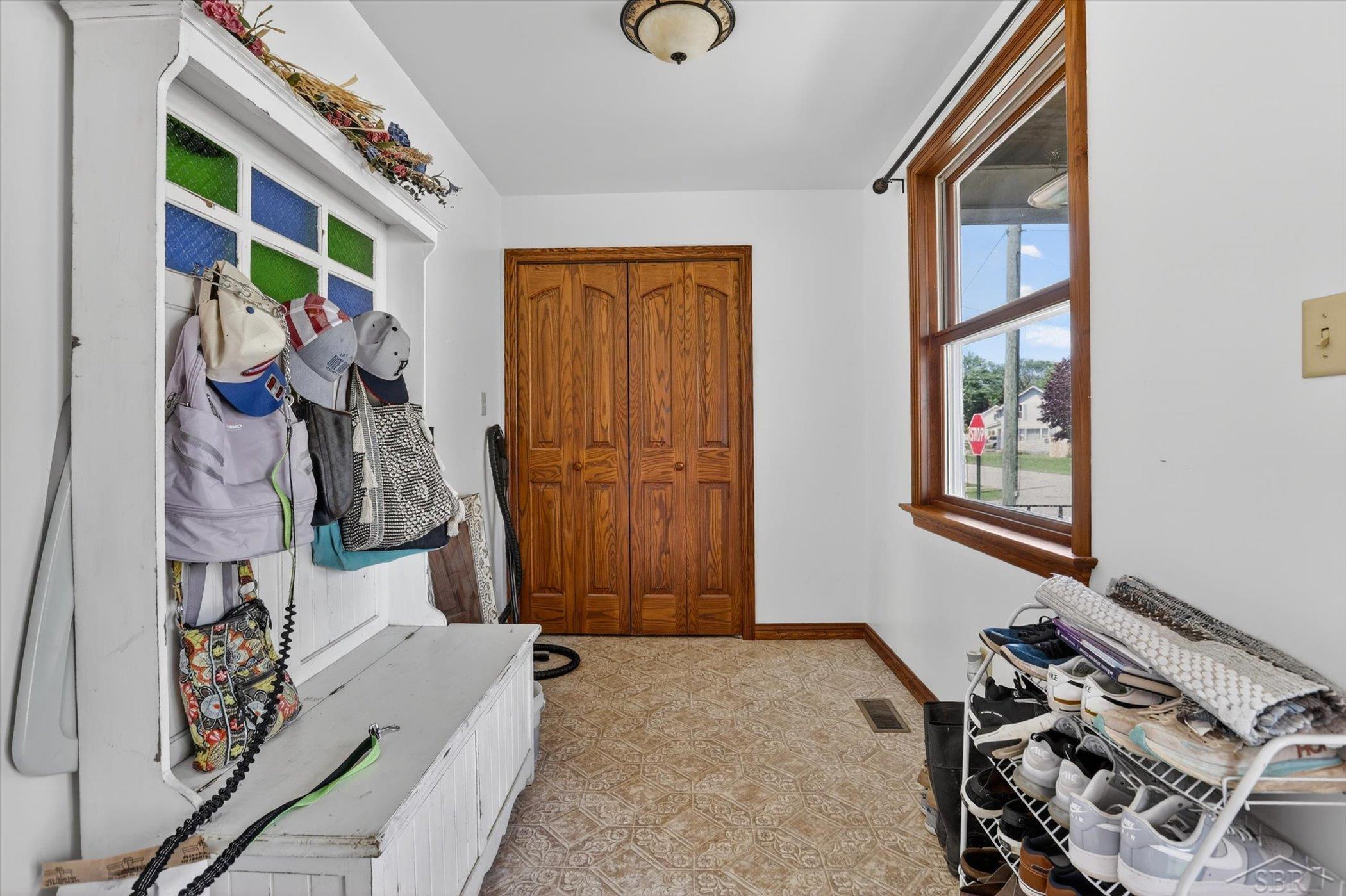 304 South 5th Street Sebewaing, MI 48759 - Photo 3 of 25