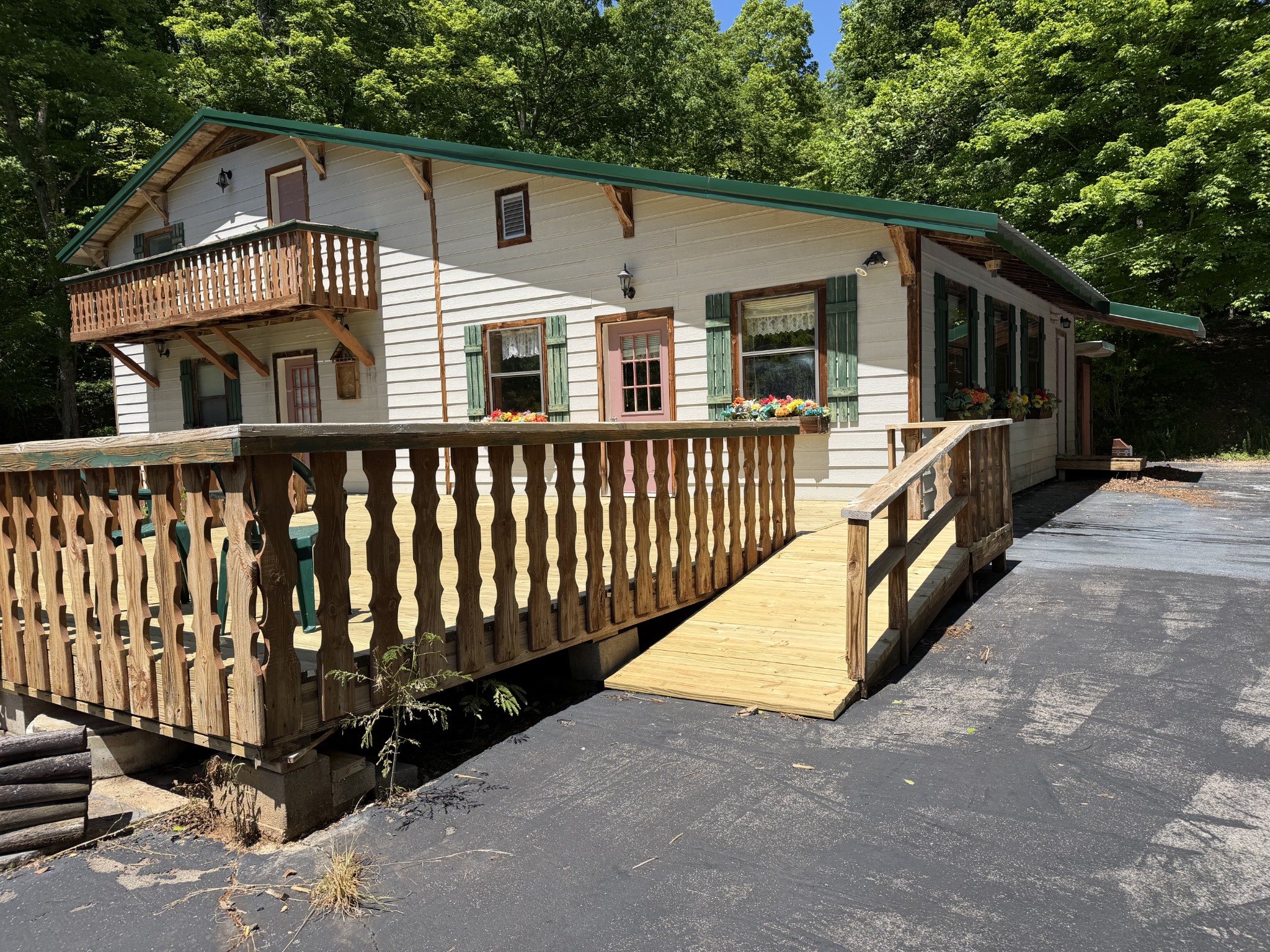 242 Cane Creek Road Hohenwald, TN 38462 - Photo 59 of 78 Gallery Image 59