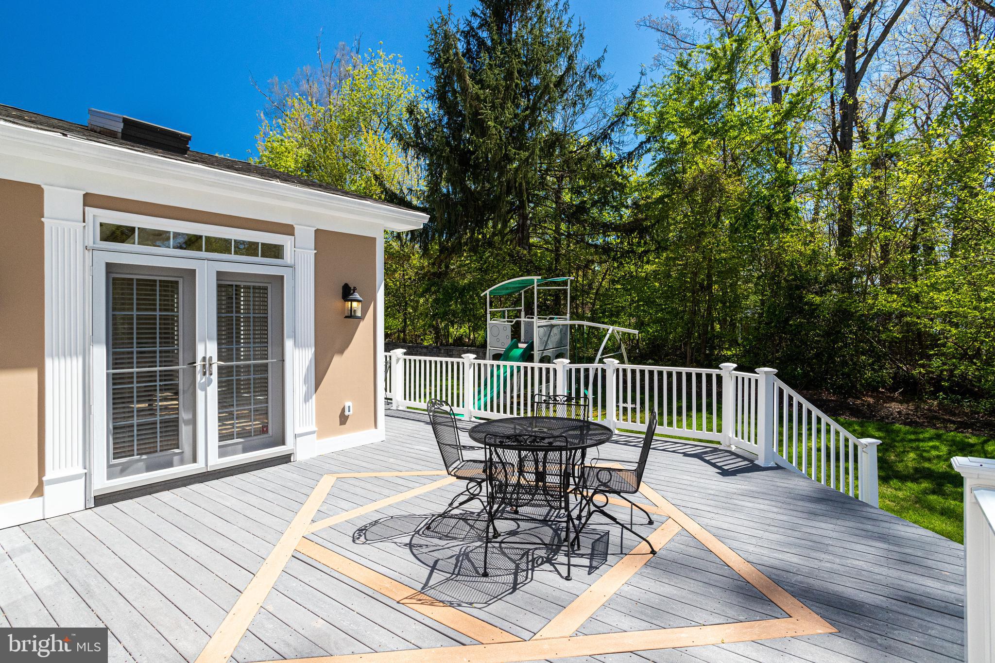 7111 Granberry Way Springfield, VA 22151 - Photo 81 of 84 Plenty of entertaining space