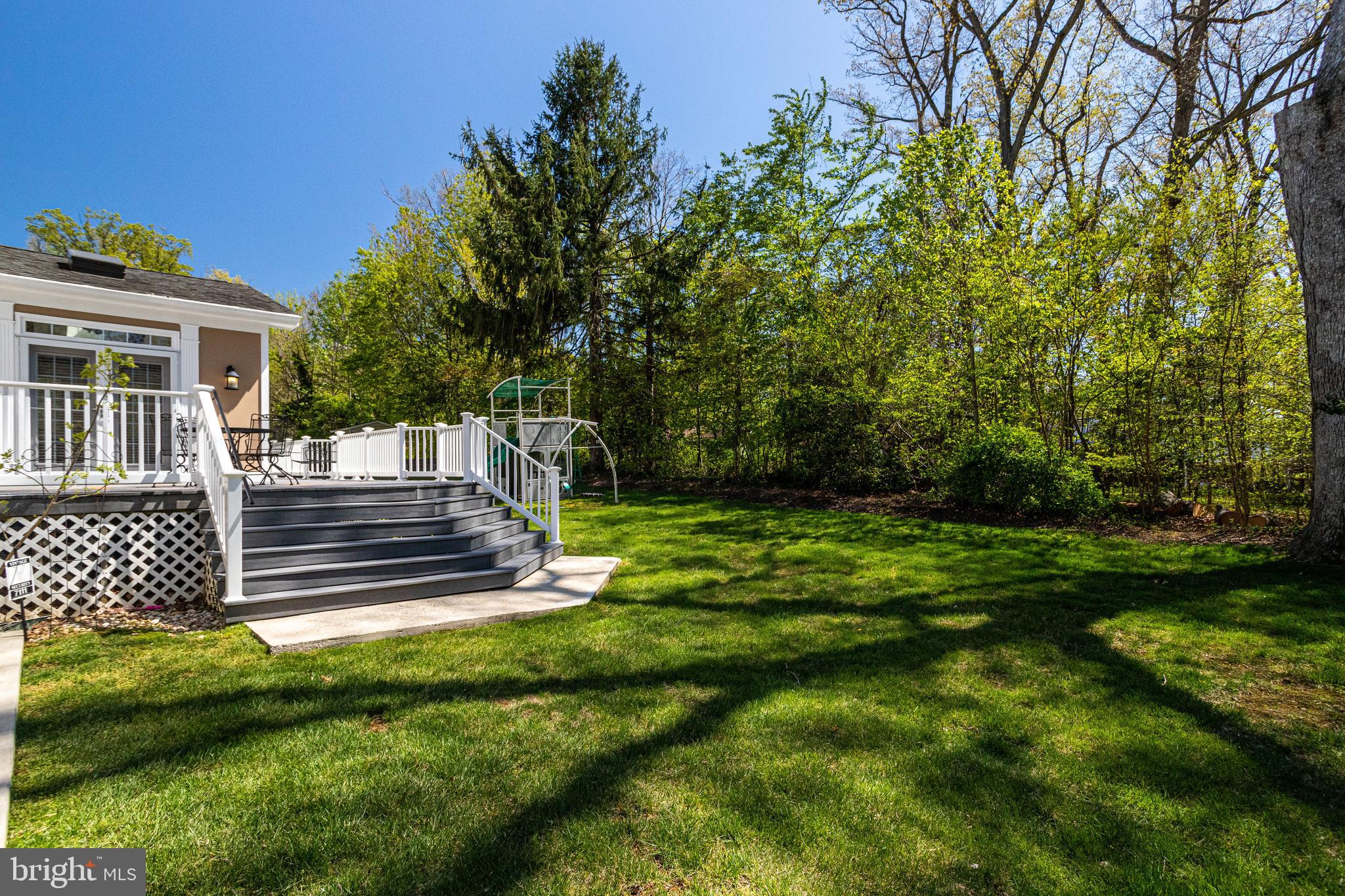 7111 Granberry Way Springfield, VA 22151 - Photo 82 of 84 Privacy!