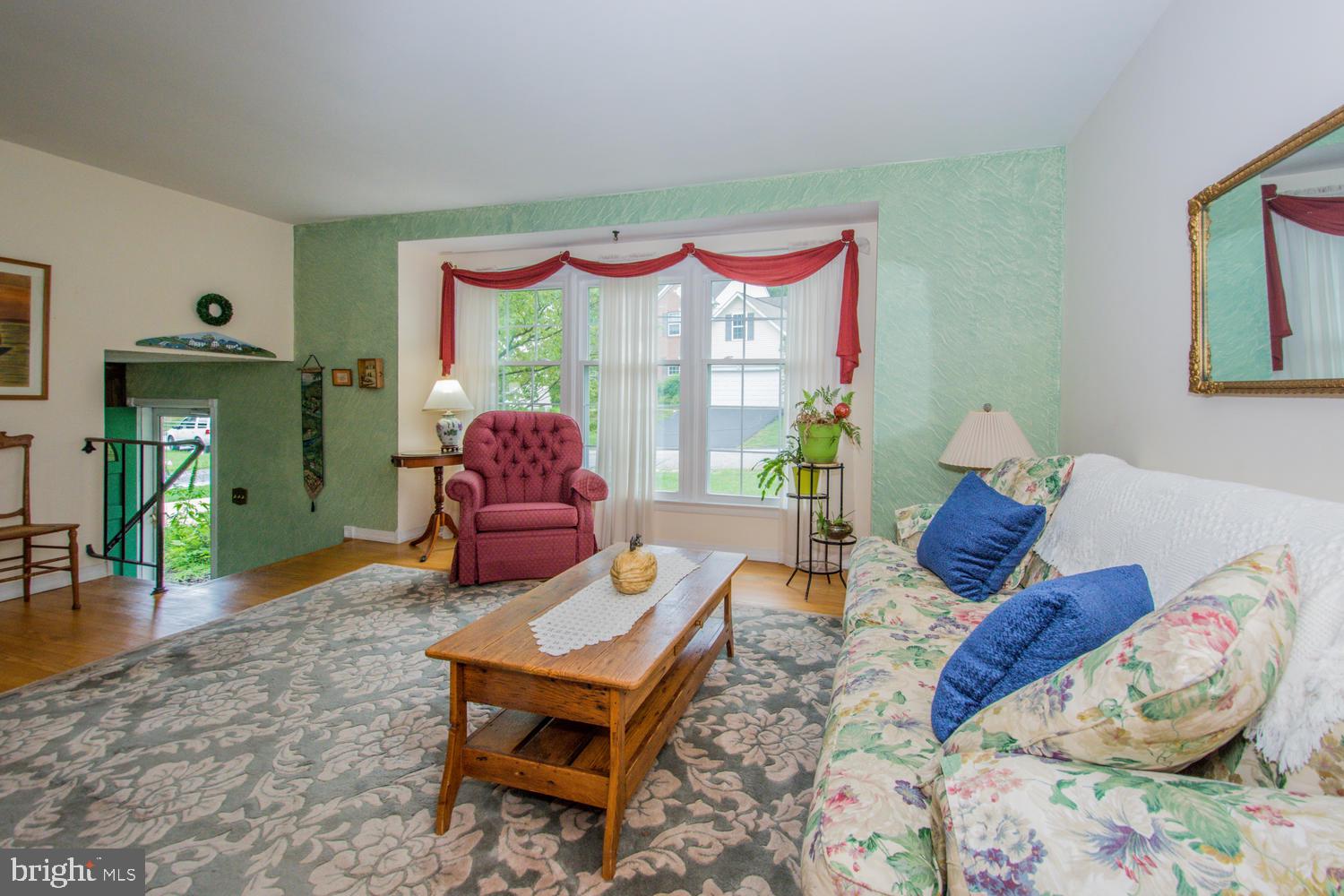 13 Sheridan Road Arnold, MD 21012 - Photo 14 of 37 Gallery Image 14