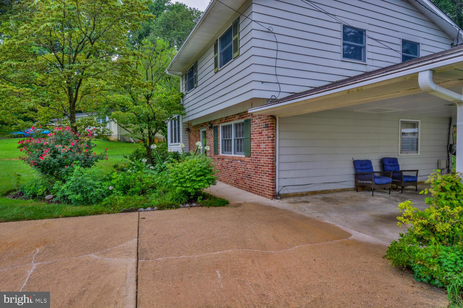 13 Sheridan Road Arnold, MD 21012 - Photo 3 of 37 Gallery Image 3