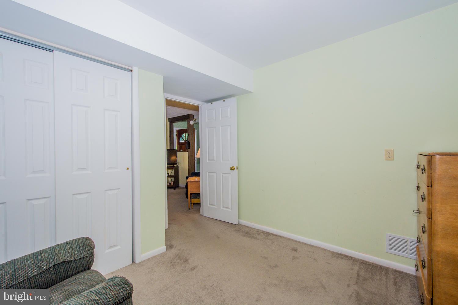 13 Sheridan Road Arnold, MD 21012 - Photo 31 of 37 Gallery Image 31