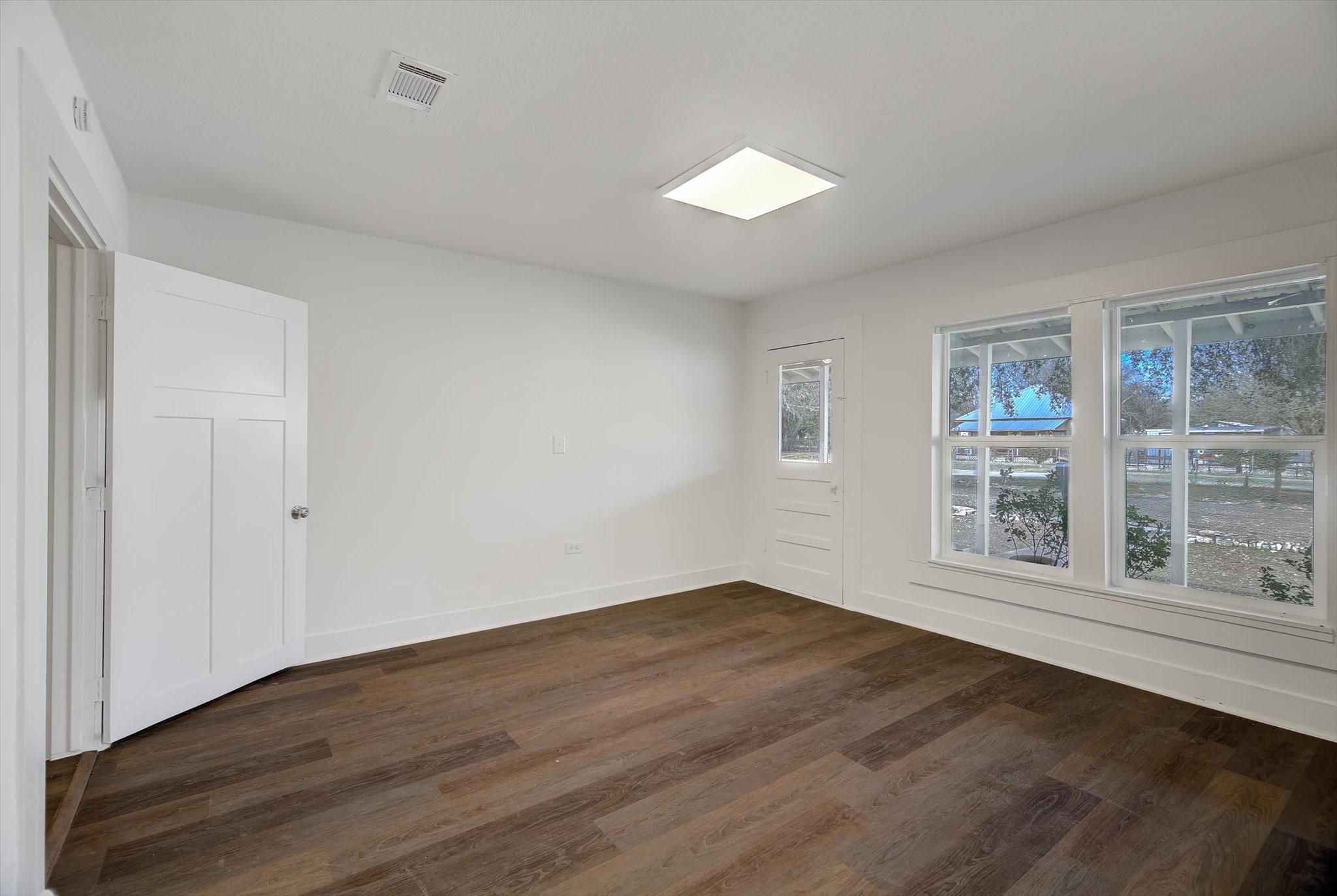 158 North 7th Street Trinity, TX 75862 - Photo 17 of 40 Primary bedroom