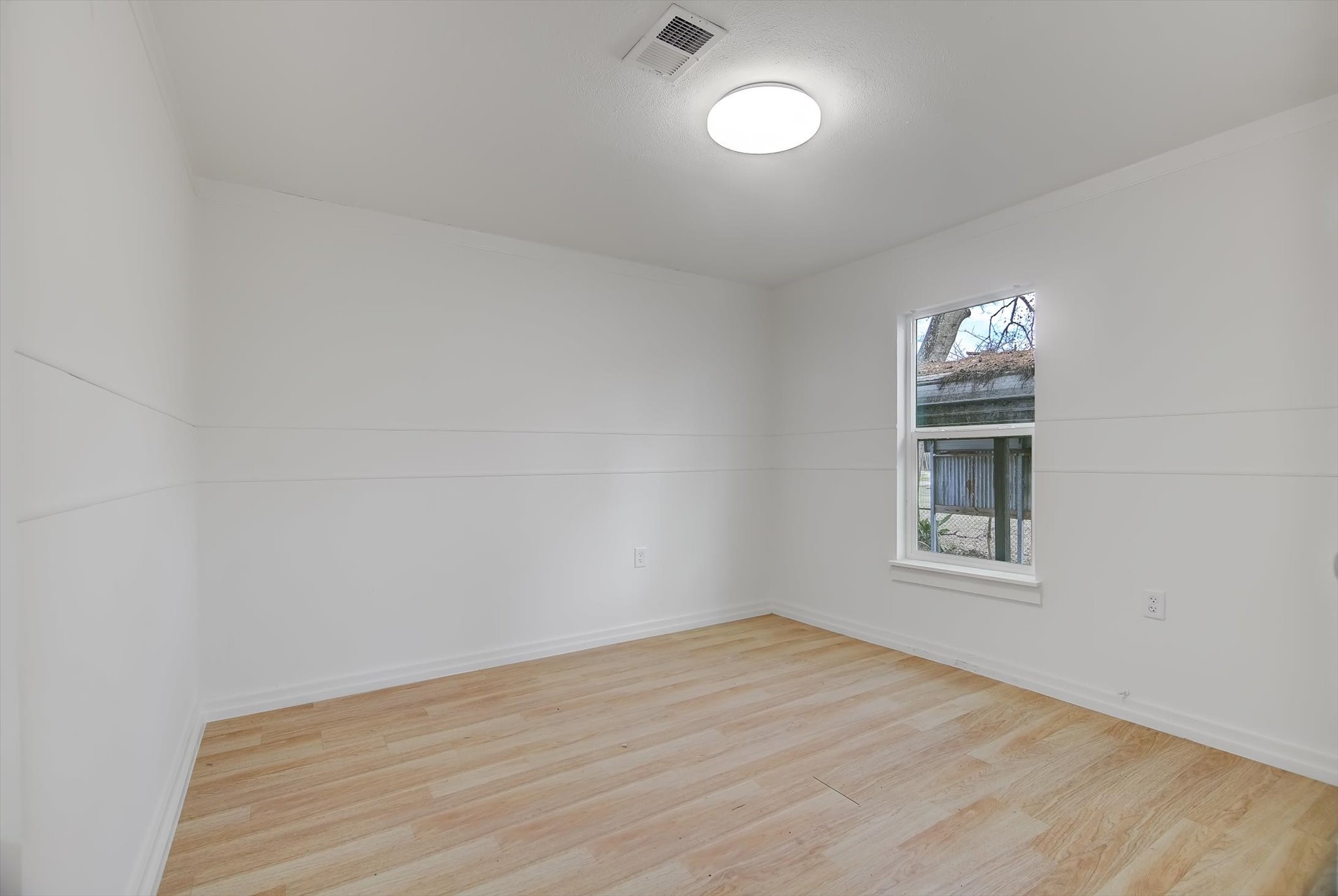 158 North 7th Street Trinity, TX 75862 - Photo 23 of 40 Second bedroom