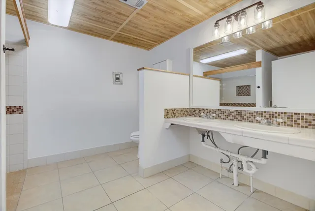 $159,900 | 158 North 7th Street, Trinity, TX 75862