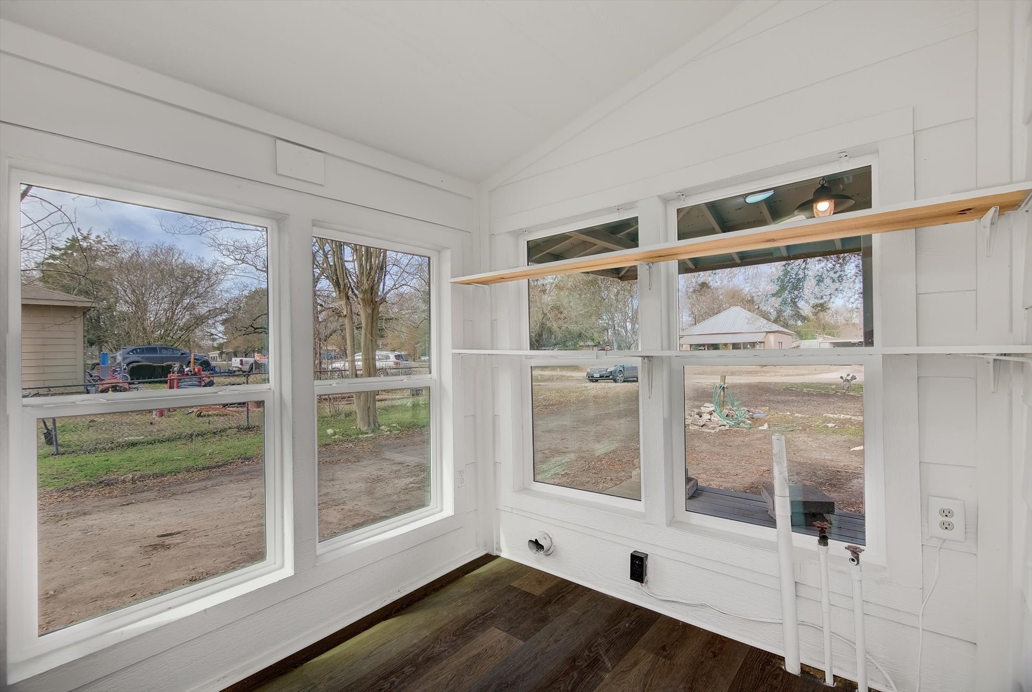 158 North 7th Street Trinity, TX 75862 - Photo 30 of 40 Utility room