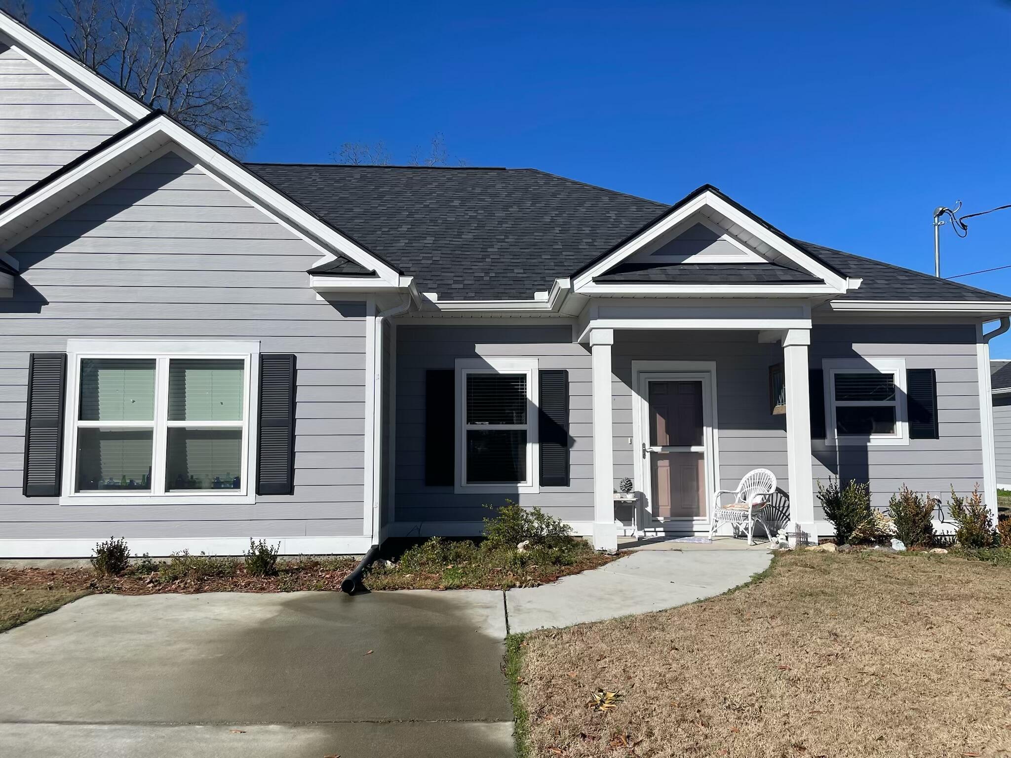 204 West Hall Street Thomson, GA 30824 - Photo 3 of 45 Duplex has its own driveway