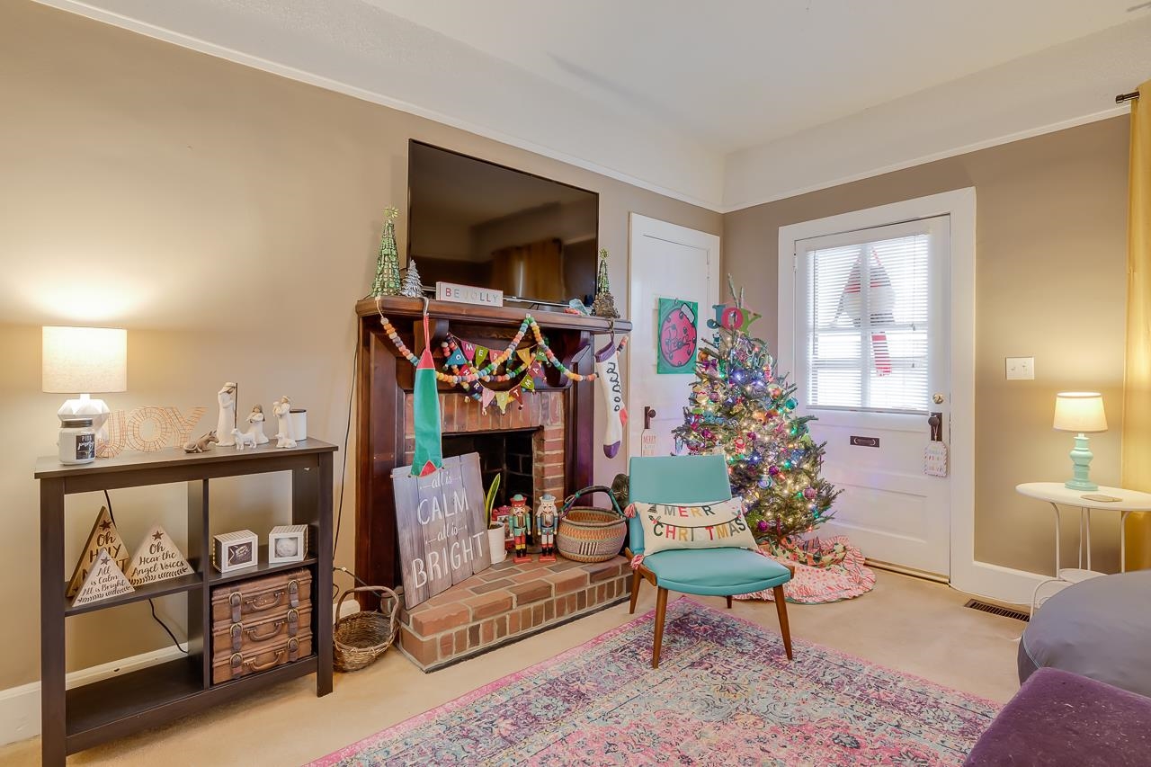 65 Lawrence Street Lyman, SC 29365 - Photo 5 of 27 Gallery Image 5